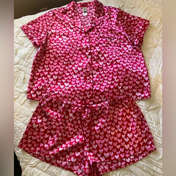 Adorable pink hearts PJ set 1X by In Bloom - Picture 1 of 8